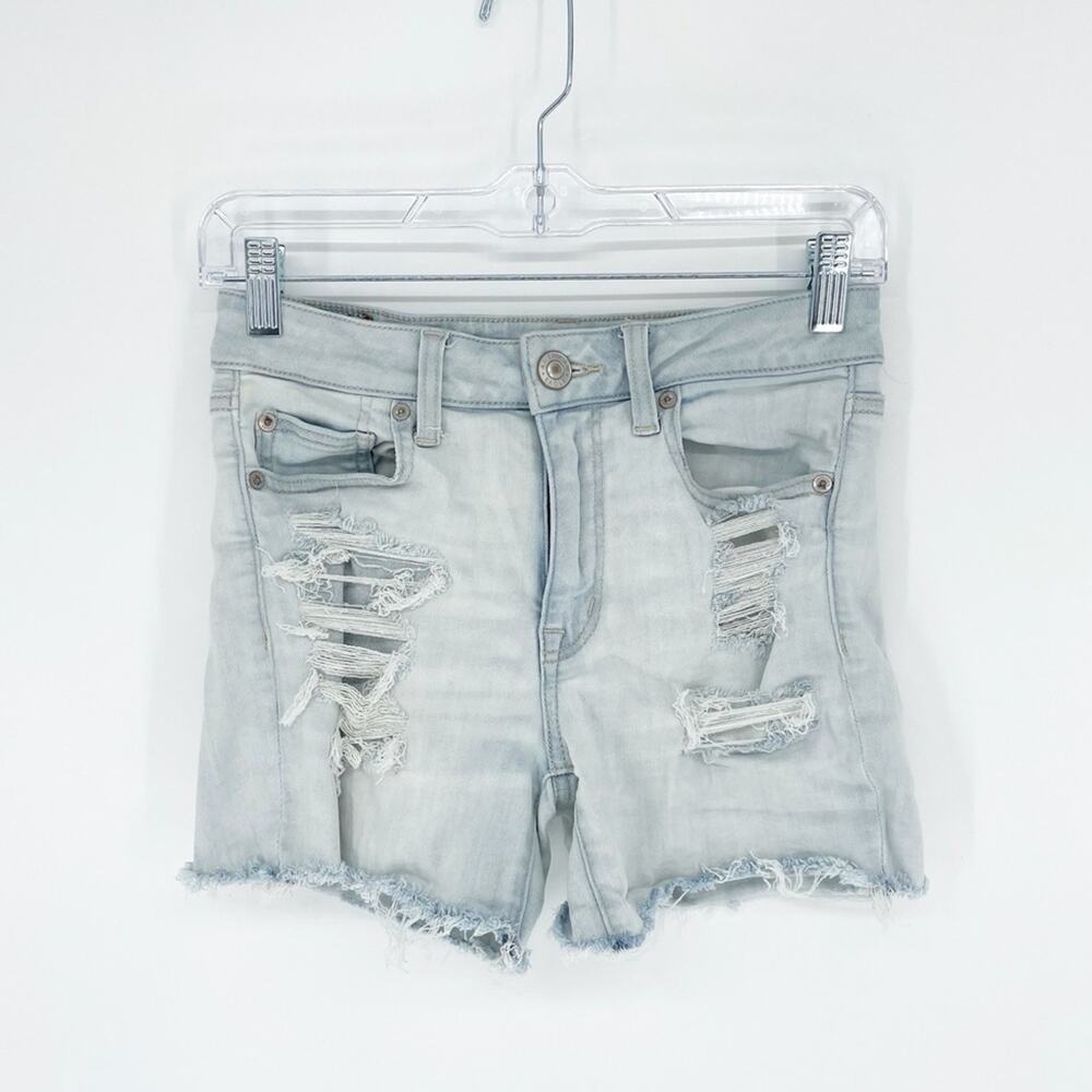 American Eagle Distressed Hi-Rise Light Wash Shorts Size 4